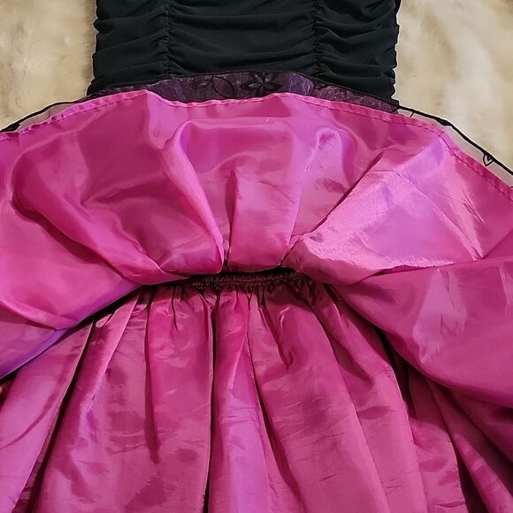 BCX GIRL BLACK AND FUCHSIA DROPPED WAIST FANCY PARTY DRESS, SIZE 10 - Picture 10 of 12